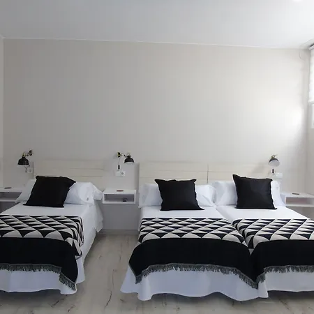 Casa San Nicolas Πανσιόν Portomarin